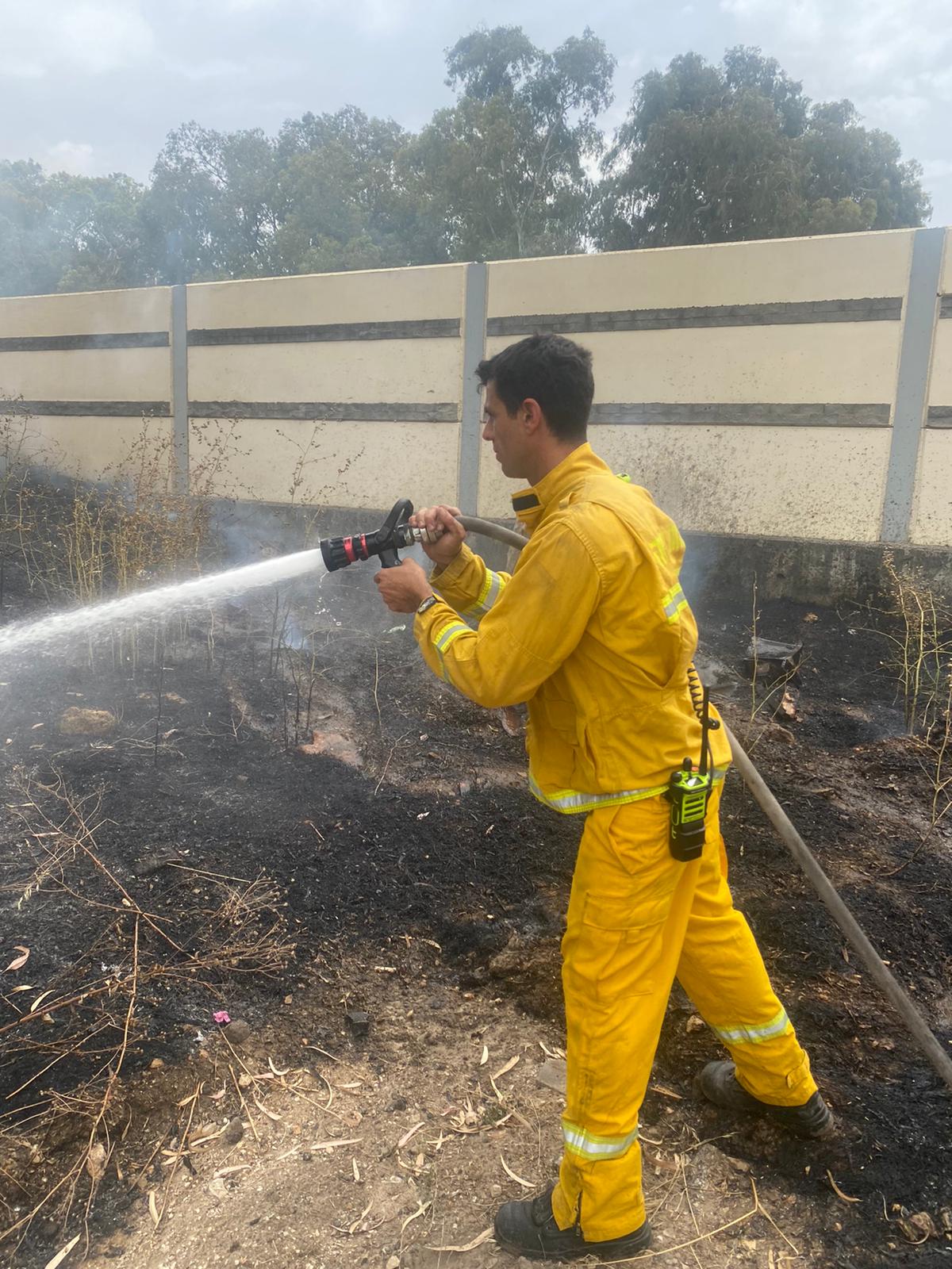 תקלה בבלמי רכבת גרמה לדליקות ענק בצפון • צפו