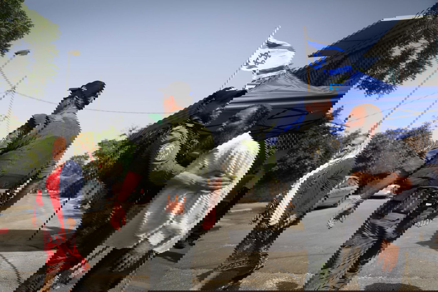 עימות חזיתי: שוטרים, ח"כי ימין ו'המשותפת'