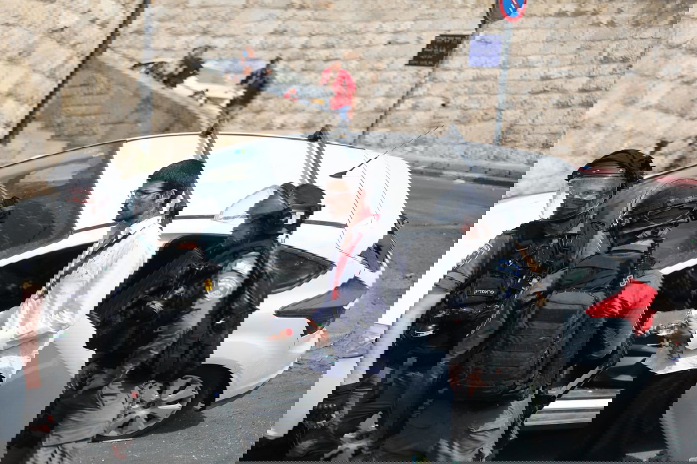 ניצול הלינץ' משחזר: "חטפנו, עד ששוטר אחד הציל אותנו"