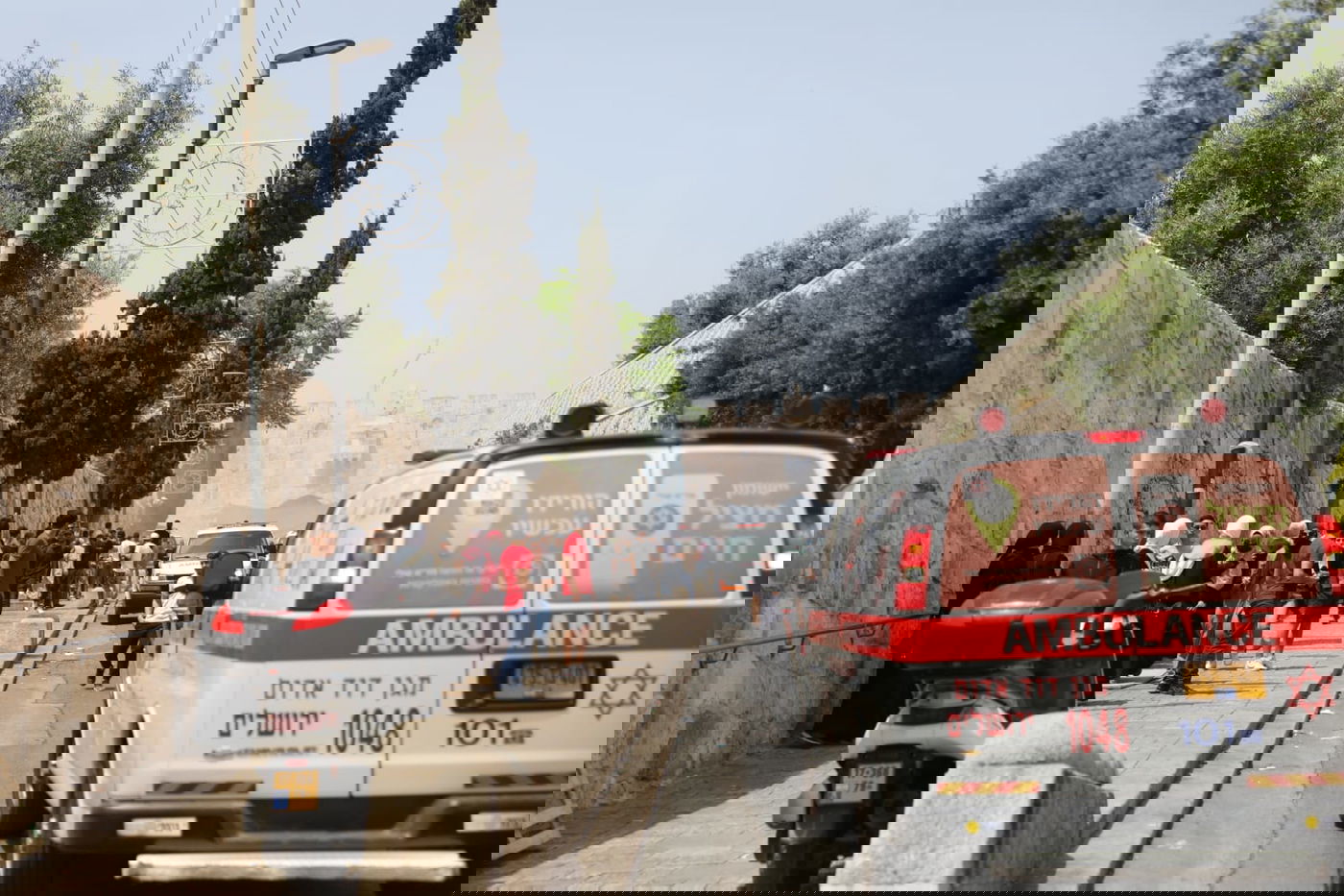 תיעוד דרמטי מירושלים: יהודים ניצלו מלינץ' בשער האריות