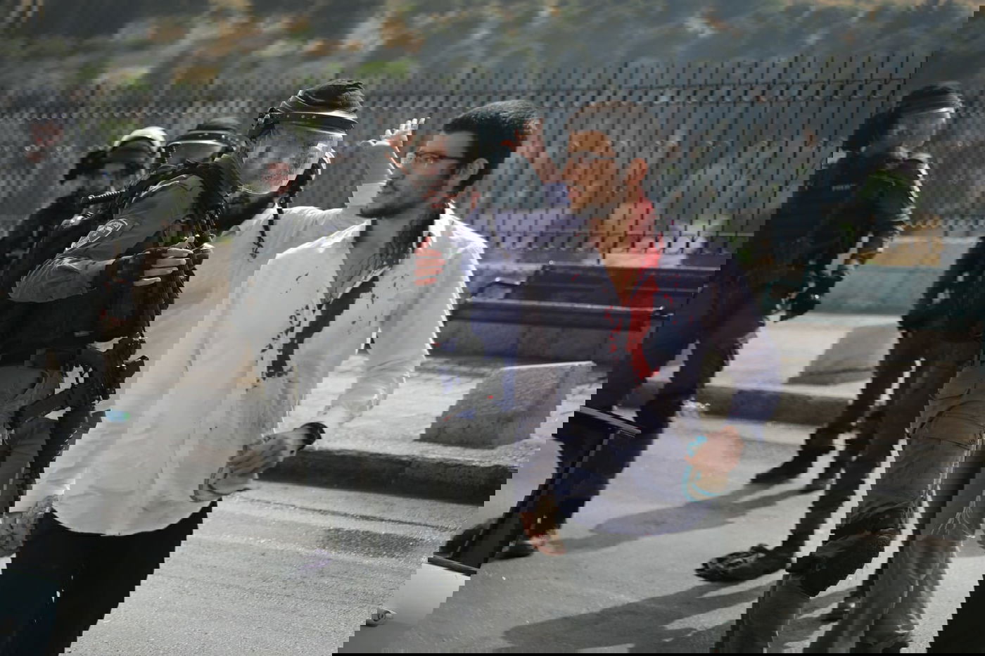 תיעוד דרמטי מירושלים: יהודים ניצלו מלינץ' בשער האריות