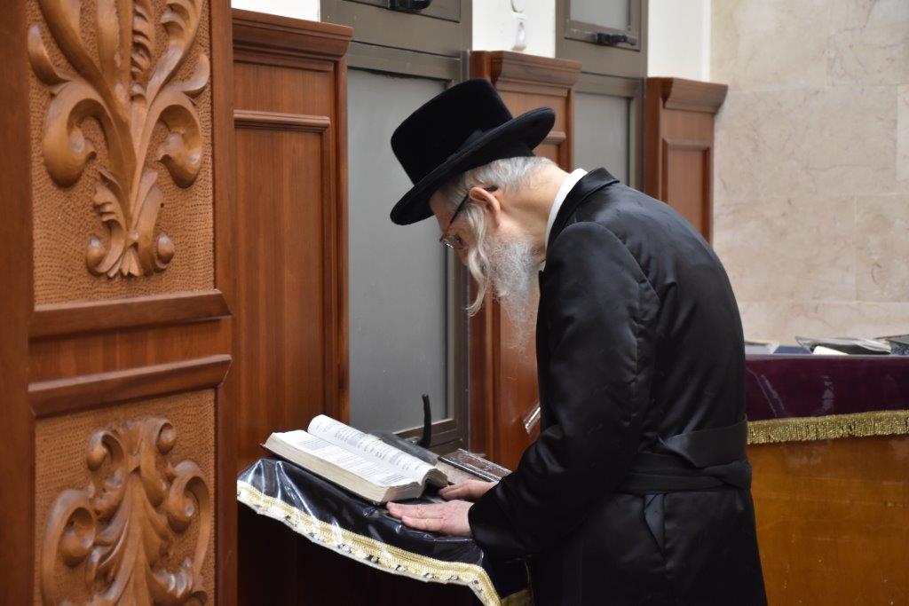 באוז'רוב חגגו בר מצווה לנכדו של האדמו"ר