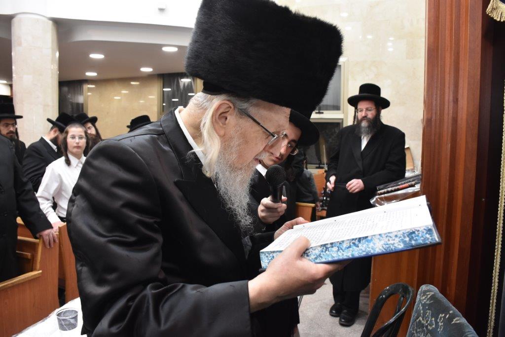 באוז'רוב חגגו בר מצווה לנכדו של האדמו"ר