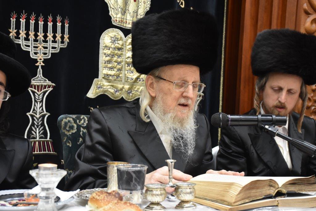 באוז'רוב חגגו בר מצווה לנכדו של האדמו"ר