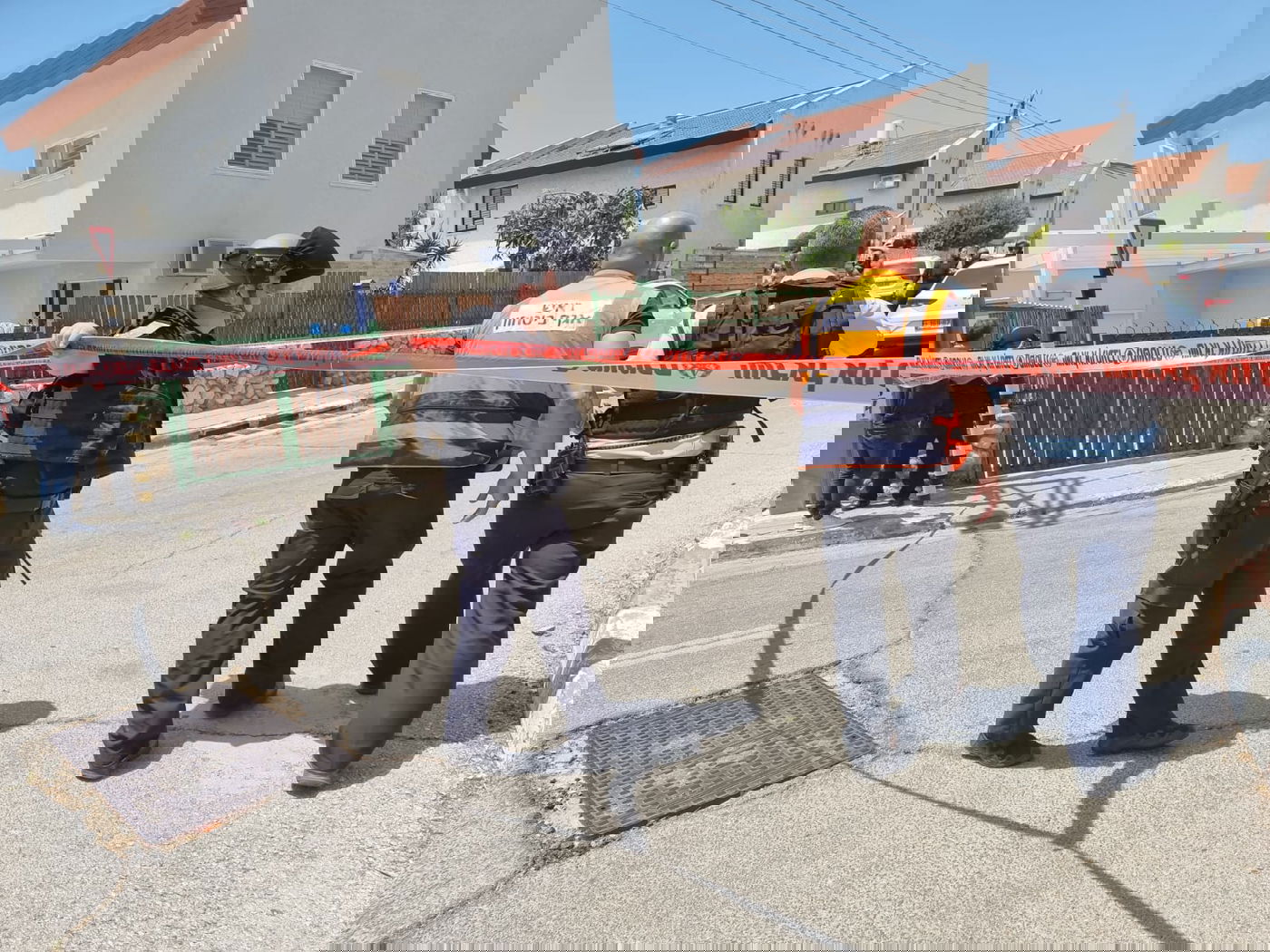 שני אזרחים נהרגו; מטח הטילים גבר על מערכת כיפת ברזל