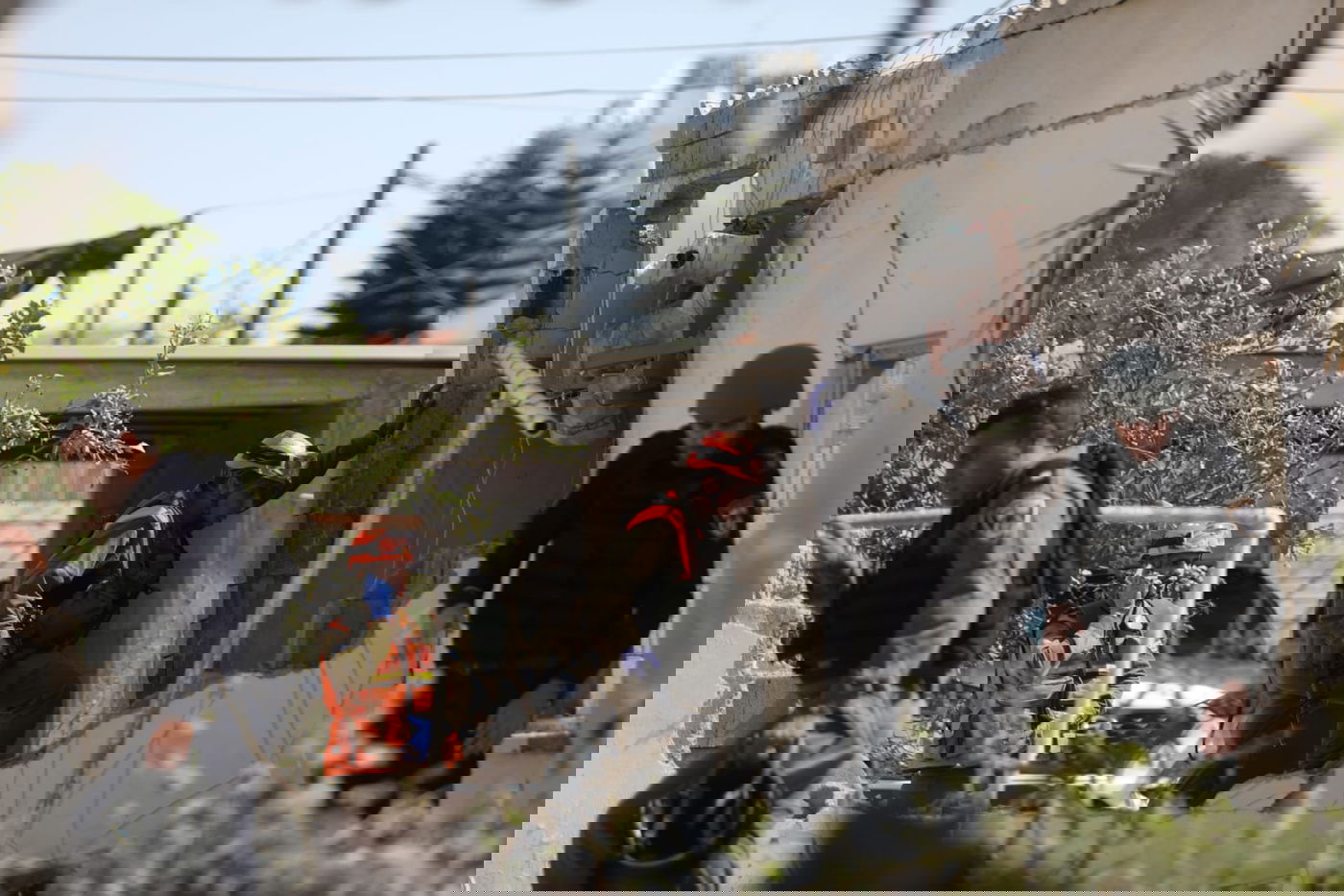 שני אזרחים נהרגו; מטח הטילים גבר על מערכת כיפת ברזל