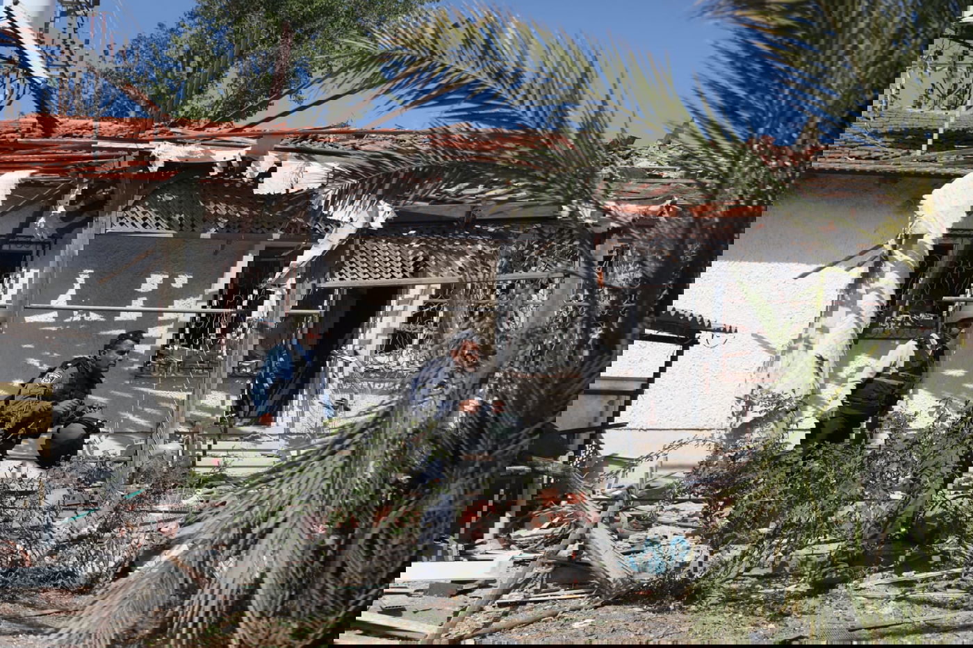 שני אזרחים נהרגו; מטח הטילים גבר על מערכת כיפת ברזל