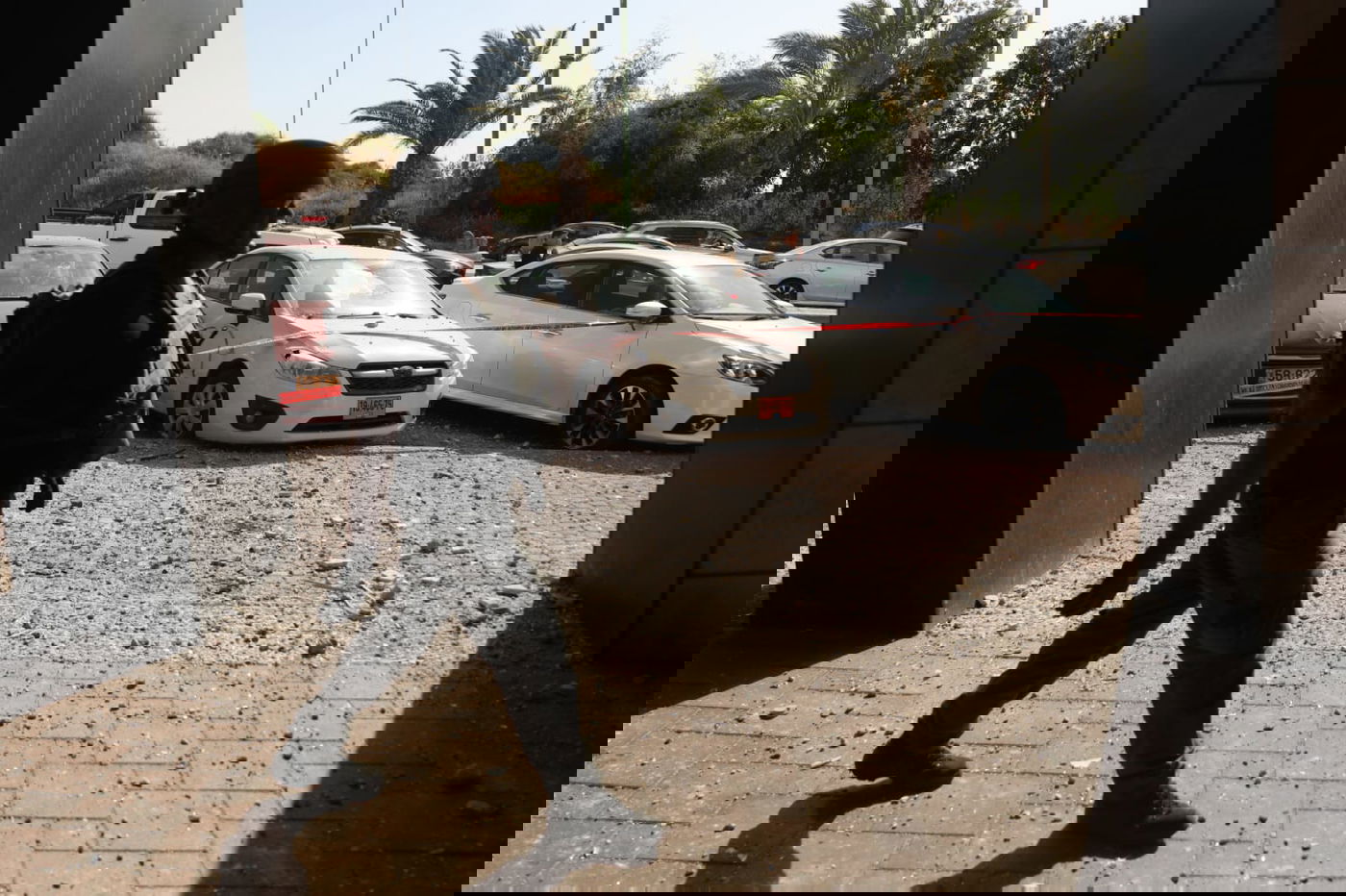 שני אזרחים נהרגו; מטח הטילים גבר על מערכת כיפת ברזל