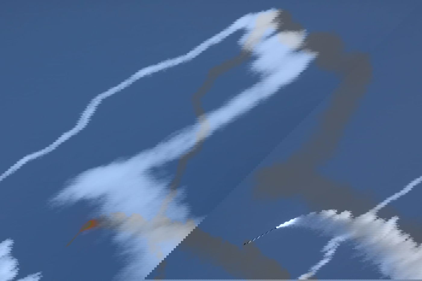 בעדשה של חיים גולדברג: כיפת ברזל וירי הפגזים