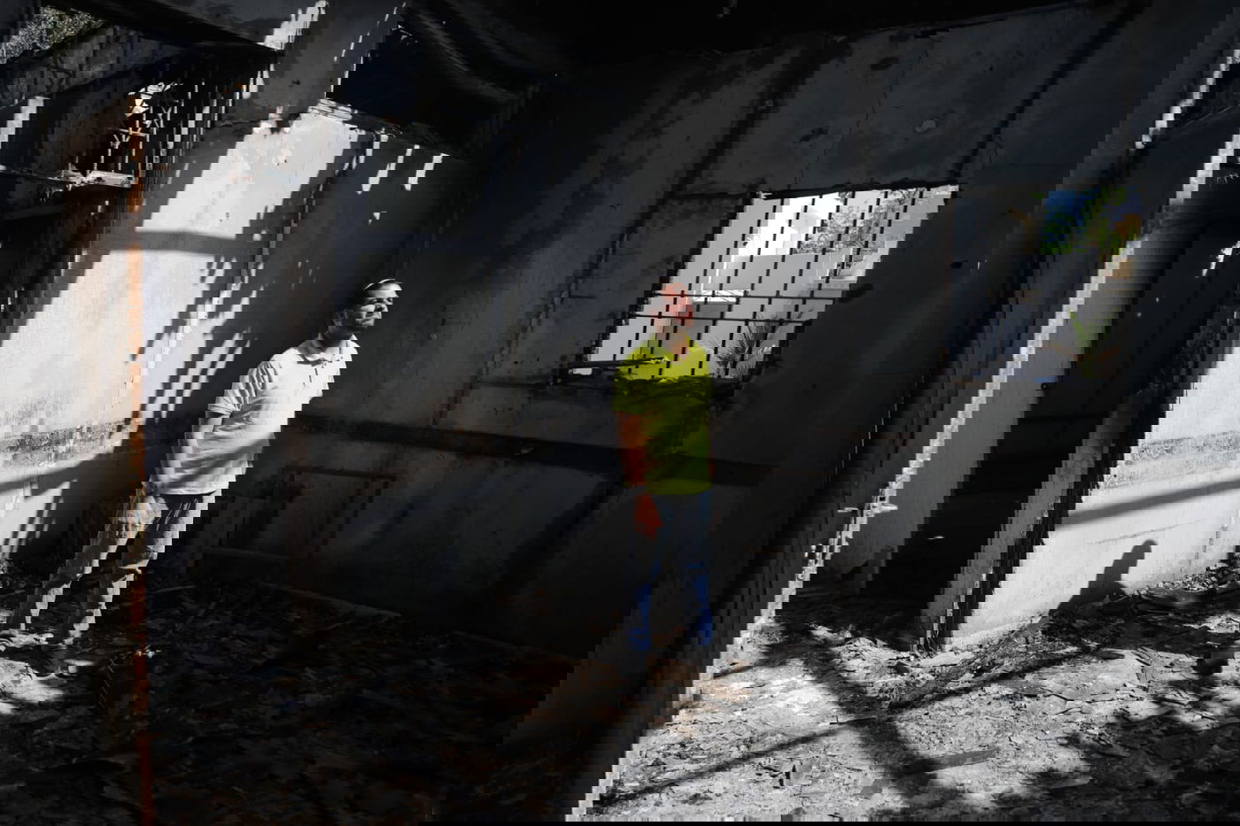 בית הכנסת נשרף וניזוק; ספרי התורה ניצלו