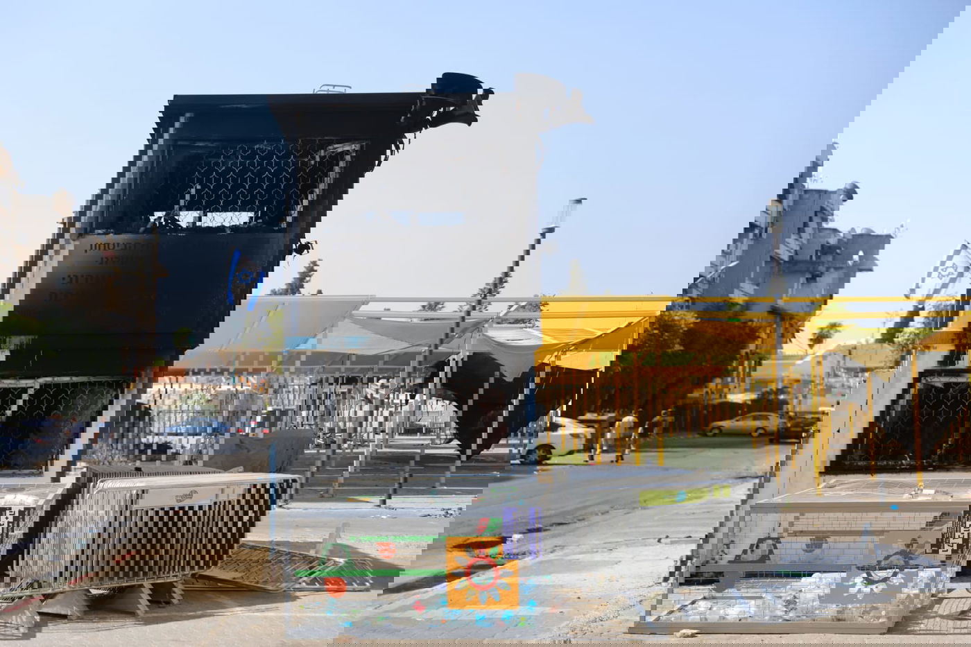 בית הכנסת נשרף וניזוק; ספרי התורה ניצלו