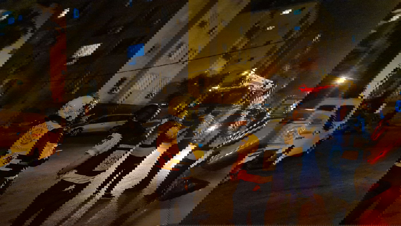 לראשונה רקטות גם לאזור העמקים; תקיפות נרחבות בעזה