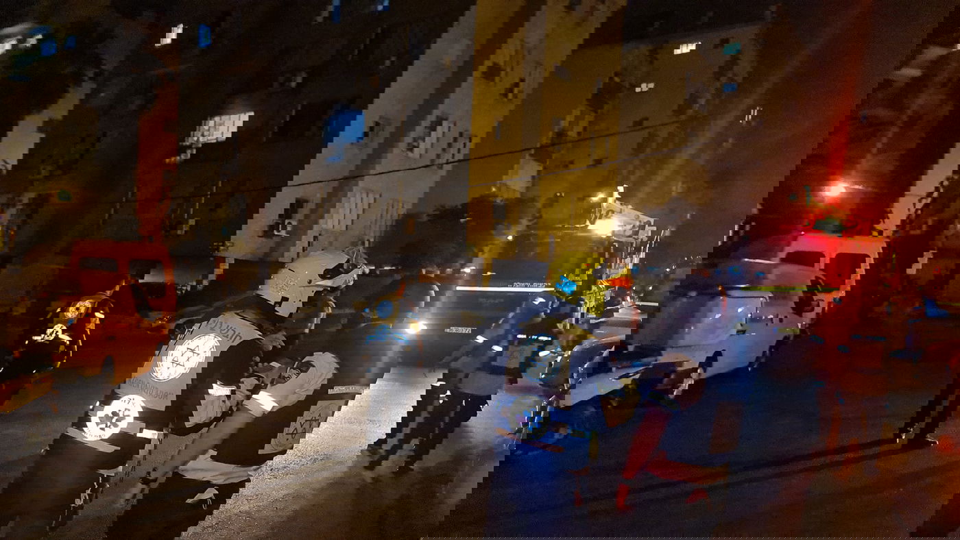 לראשונה רקטות גם לאזור העמקים; תקיפות נרחבות בעזה