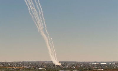 תיעוד: כך שוגרו עשרות רקטות למרכז הארץ