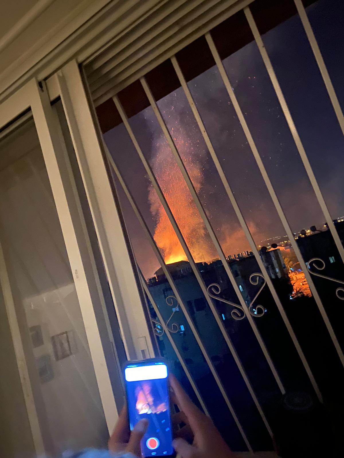 בית הכנסת "דוסא" עולה באש