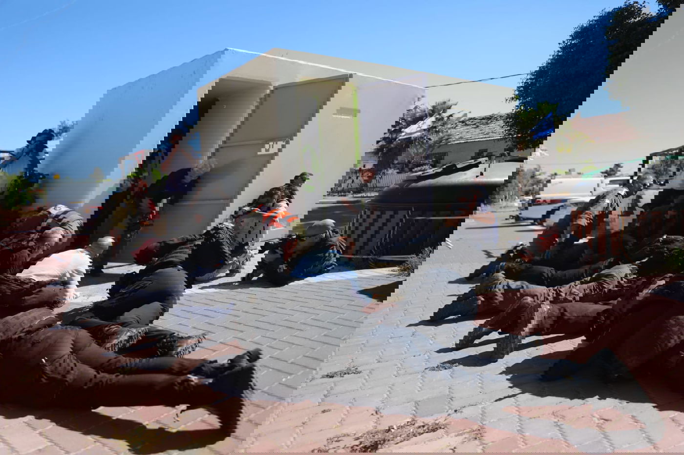 מתגוננים מרקטות