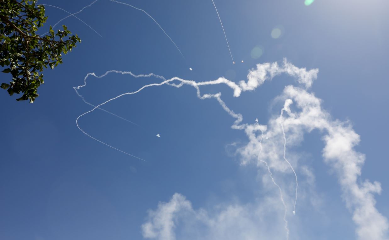 נחזור למראות האלה? יירוטים בדרום