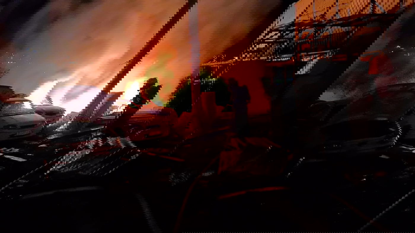 חשד לאירוע לאומני: הצתה בחניון רכבים בביתר עילית