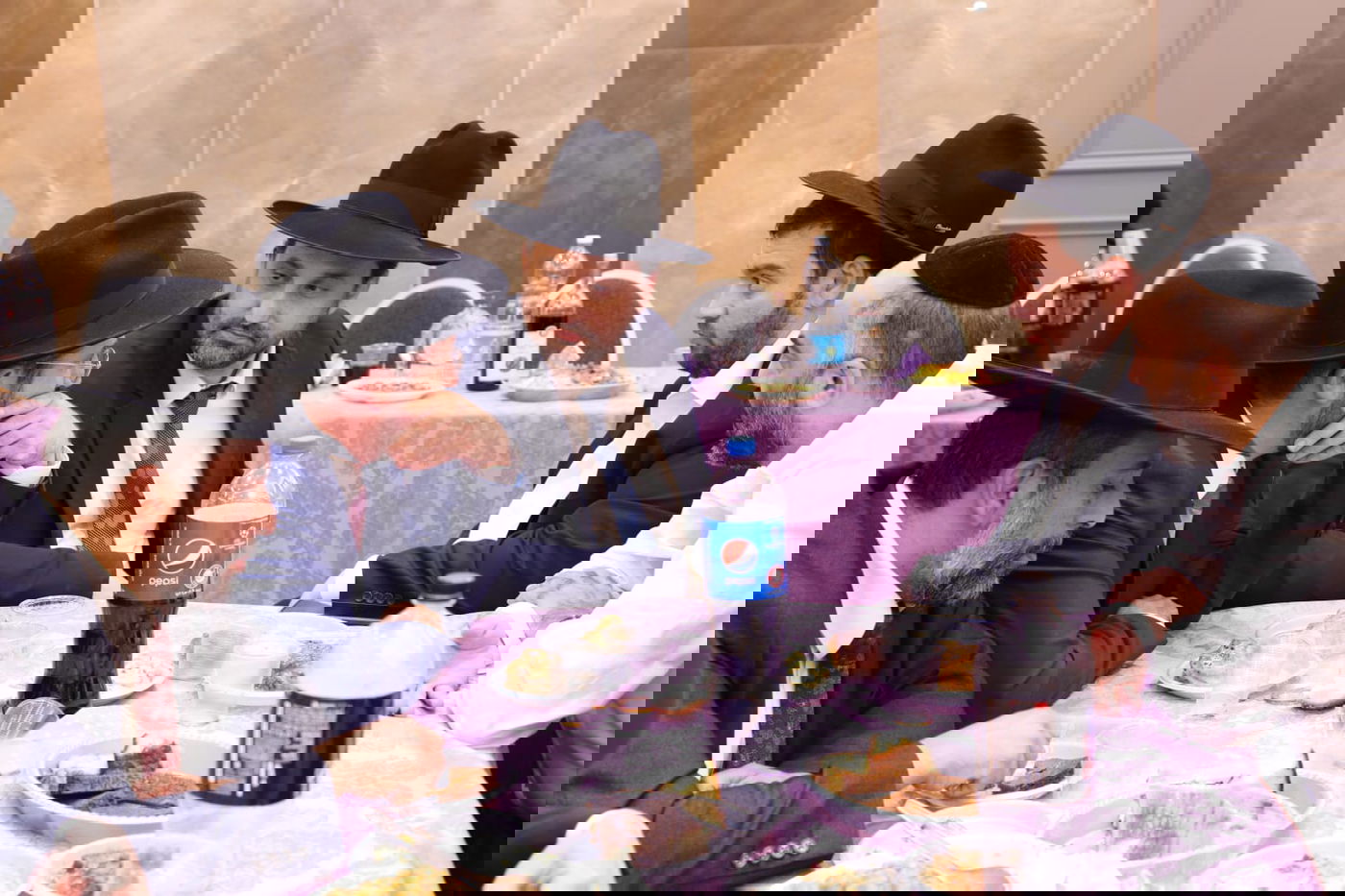 יעקב אשר אירס; רבנים ואישי ציבור באו לברך