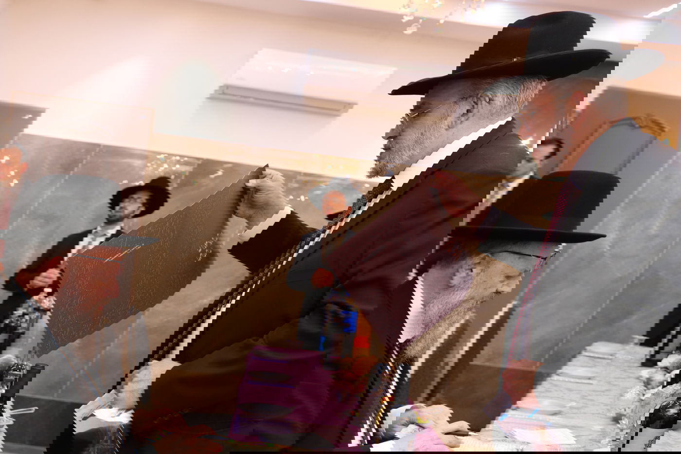 יעקב אשר אירס; רבנים ואישי ציבור באו לברך