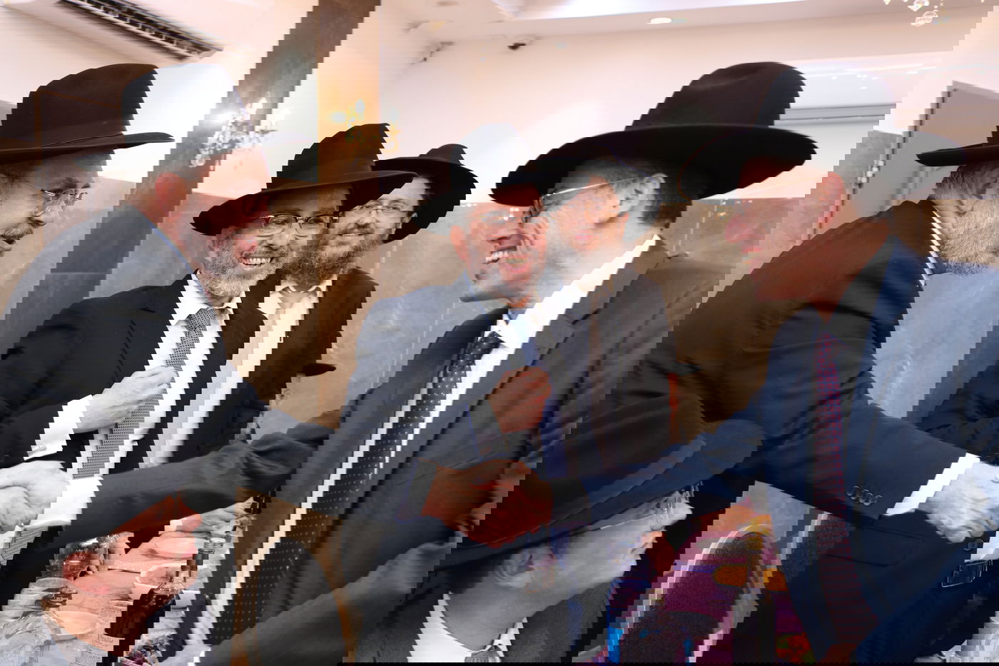 יעקב אשר אירס; רבנים ואישי ציבור באו לברך