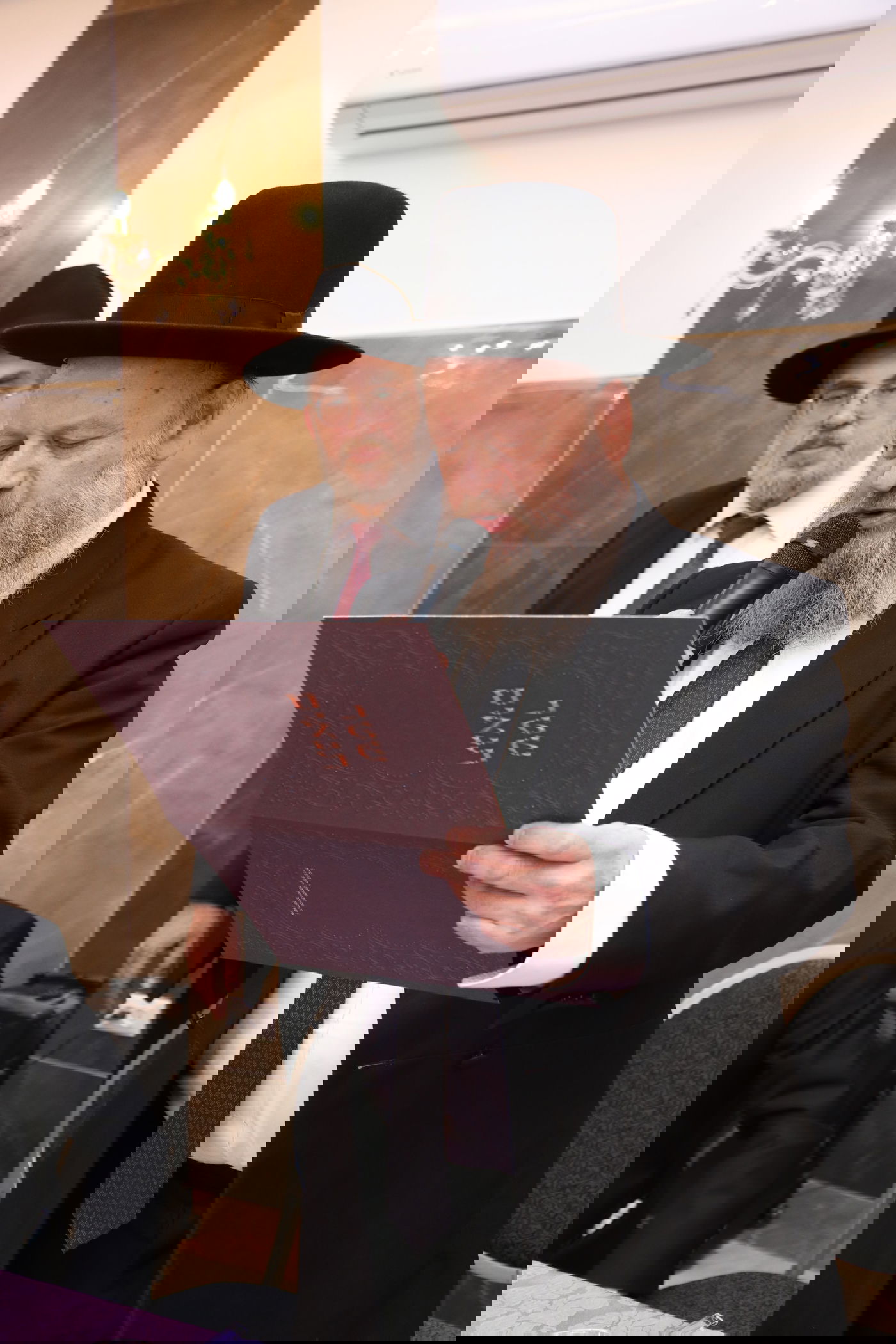 יעקב אשר אירס; רבנים ואישי ציבור באו לברך