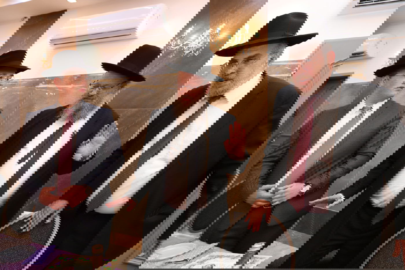 יעקב אשר אירס; רבנים ואישי ציבור באו לברך