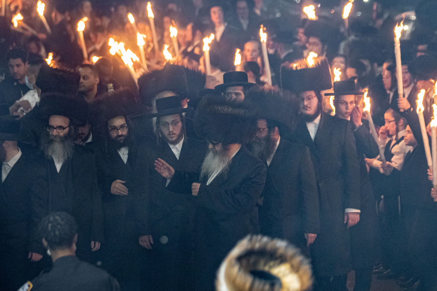 תיעוד: אלפים במעמד ה'בגלייטן' בסאטמר