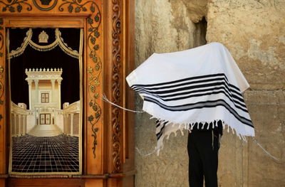 האם כהן רווק רשאי לברך ברכת כהנים?