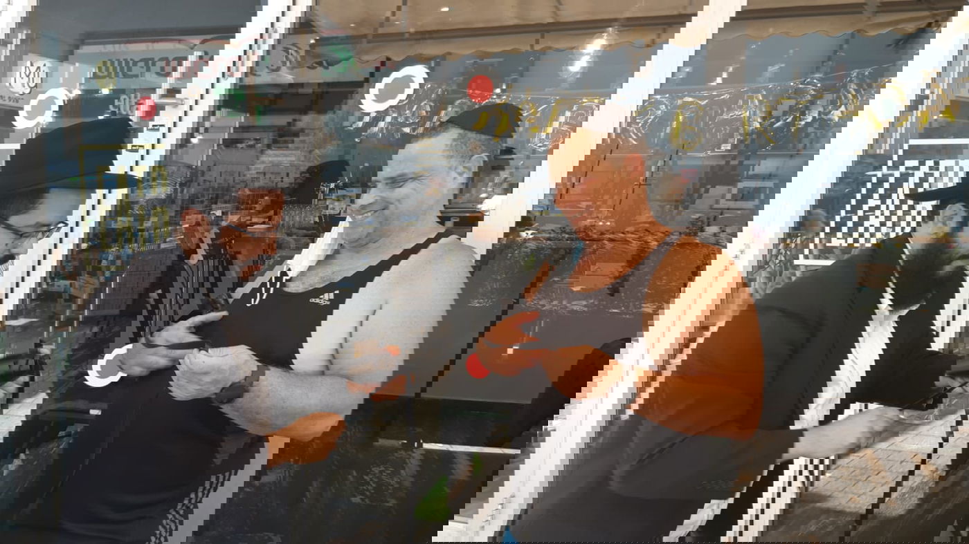 החב"דניקים הסתערו עם התפילין על מרכזי הערים