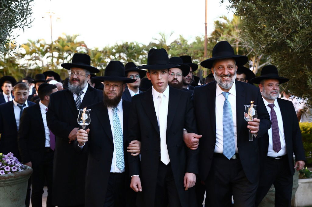 אריה דרעי חיתן את בת הזקונים, כולם השתתפו