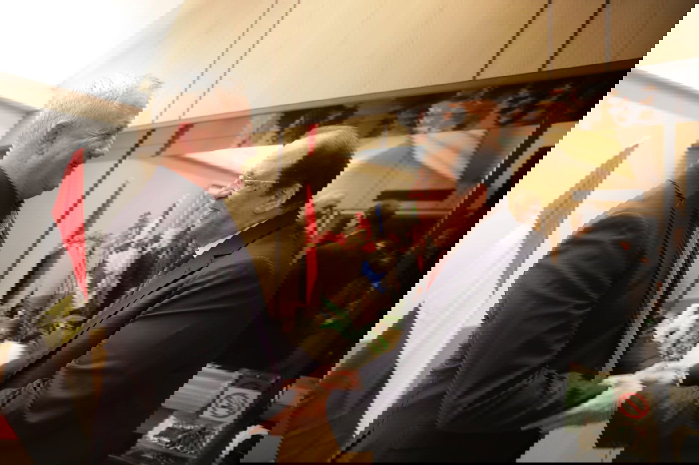 בני גנץ נפגש עם ראש המודיעין של מצרים