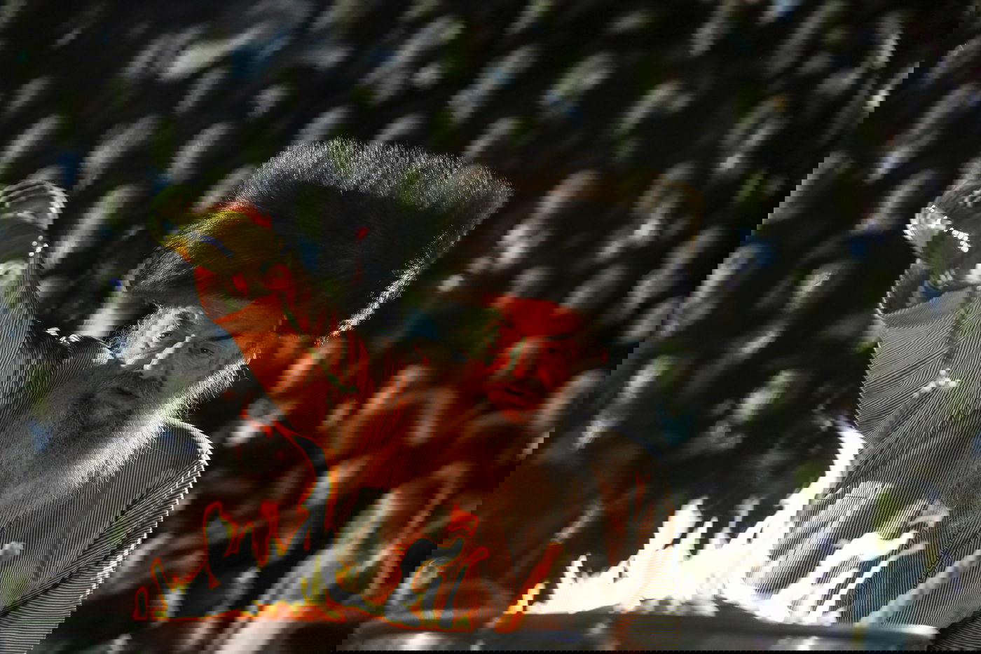 בראשות הרבי: ההדלקה של חסידי לעלוב במירון