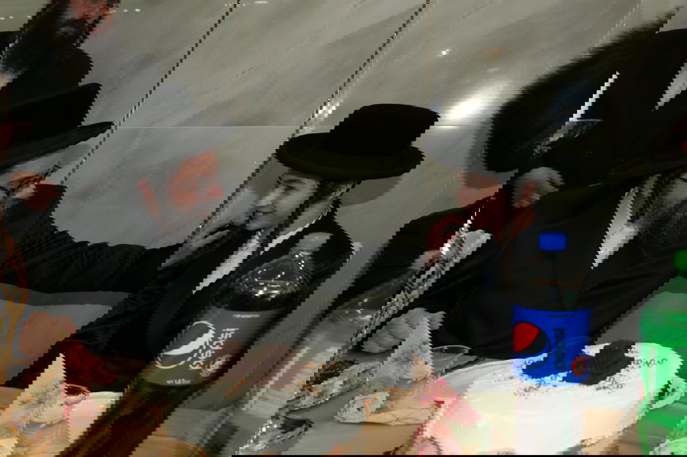 בקאליב חגגו בר מצווה לנין הראשון של הרבי זצ"ל