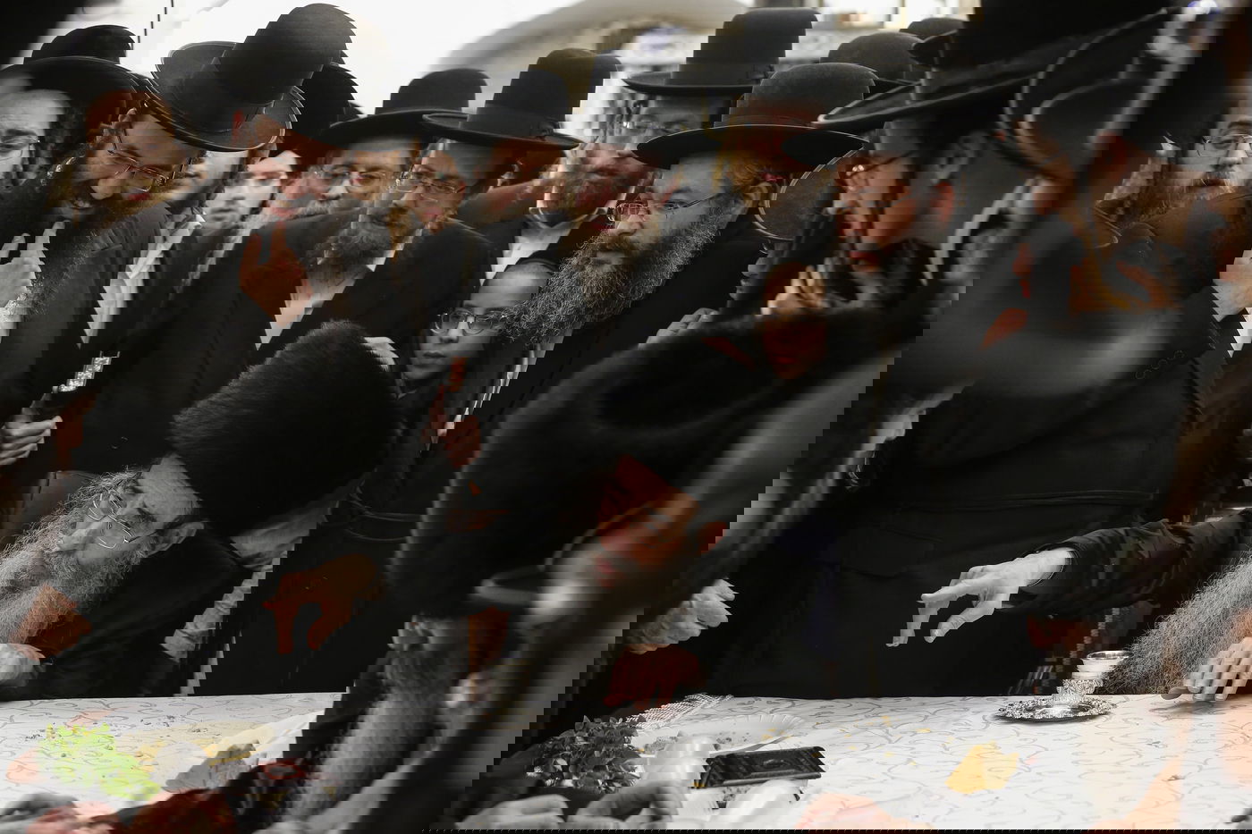 האדמו"ר מאלכסנדר ערך 'חלאקה' לנכדו בציון רשב"י