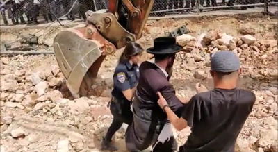 "מחבל", "נאצים": שבעה עצורים בהפגנה סוערת נגד הרכבת הקלה