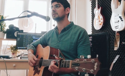 גילעד בראונשטיין בביצוע אקוסטי: "אגודה אחת"