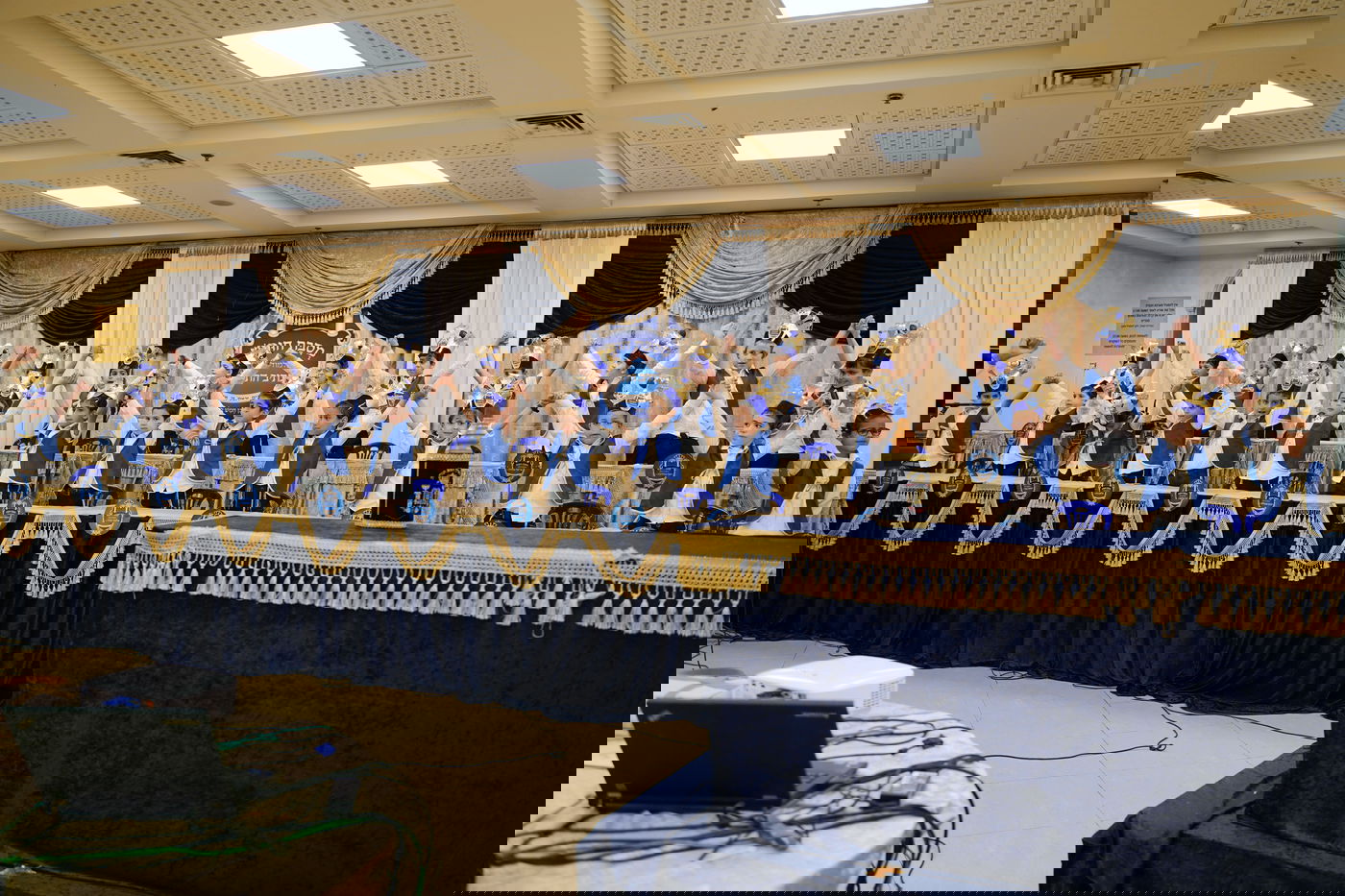 אחרי הקורונה: מסיבות חומש וסידור • תיעוד