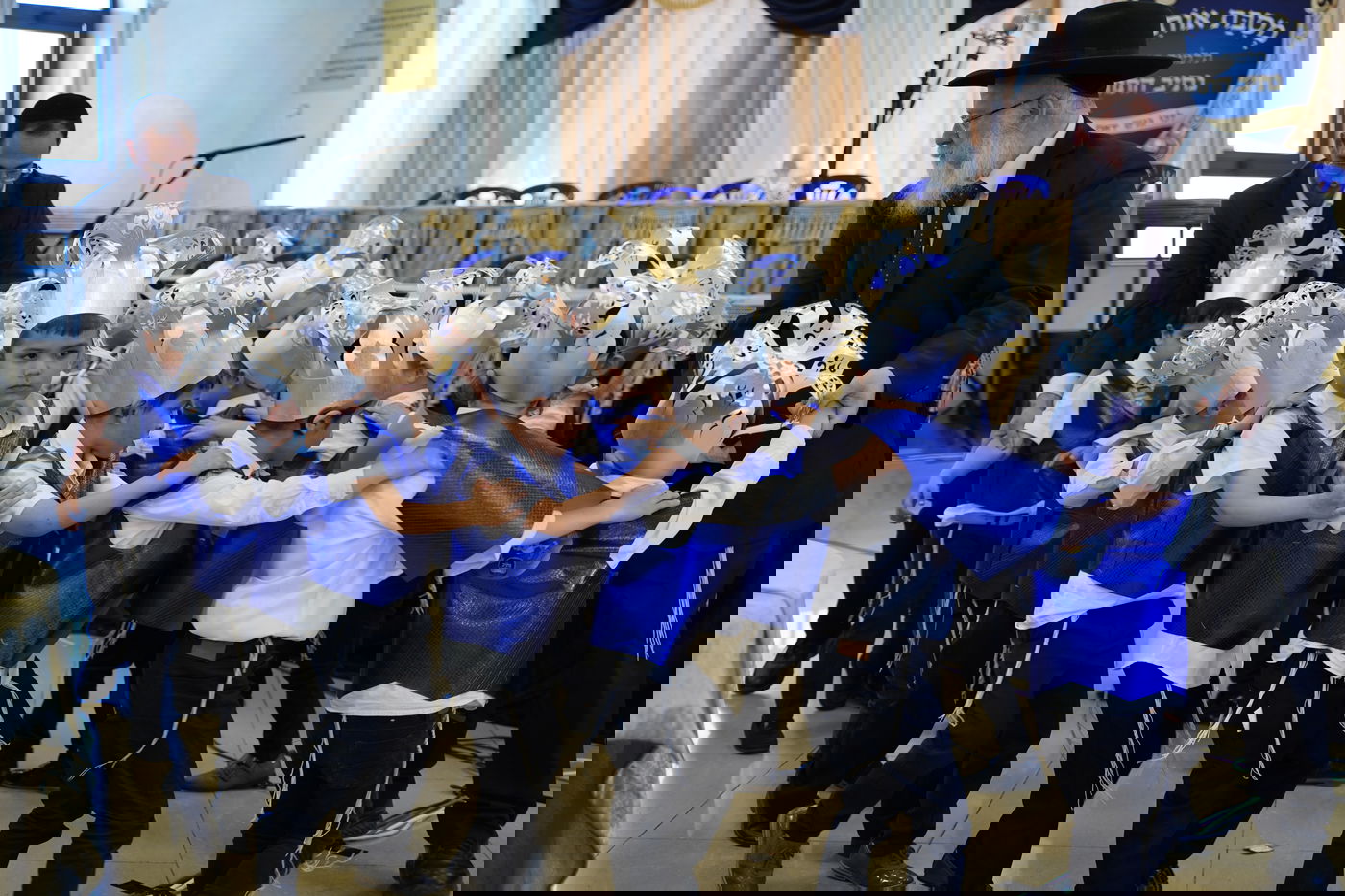 אחרי הקורונה: מסיבות חומש וסידור • תיעוד