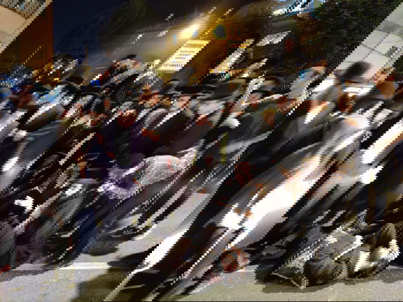 עשרות הפגינו בבר אילן, שישה נעצרו; צפו