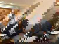 עבאס והשותפים בנט ולפיד, בחתימה