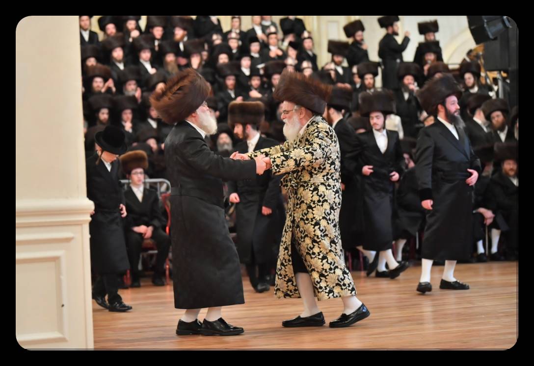 המונים בחתונת נכד הרבי מויז'ניץ בארה"ב