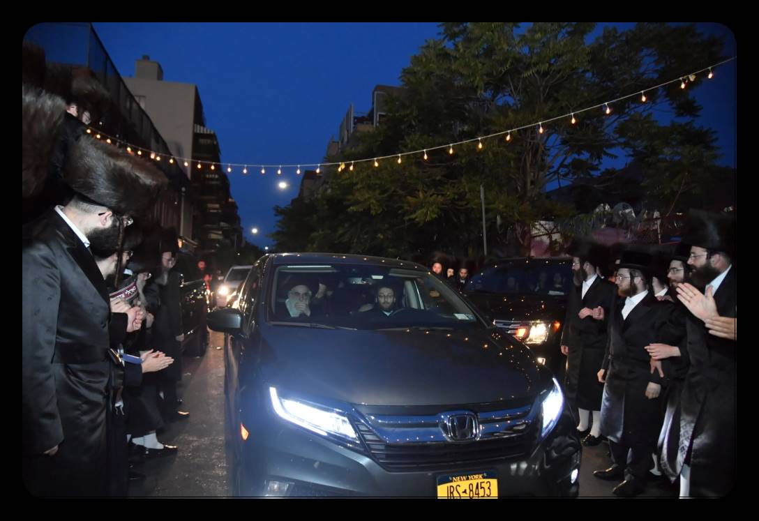 המונים בחתונת נכד הרבי מויז'ניץ בארה"ב