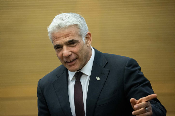 לפיד, מנהיג השמאל