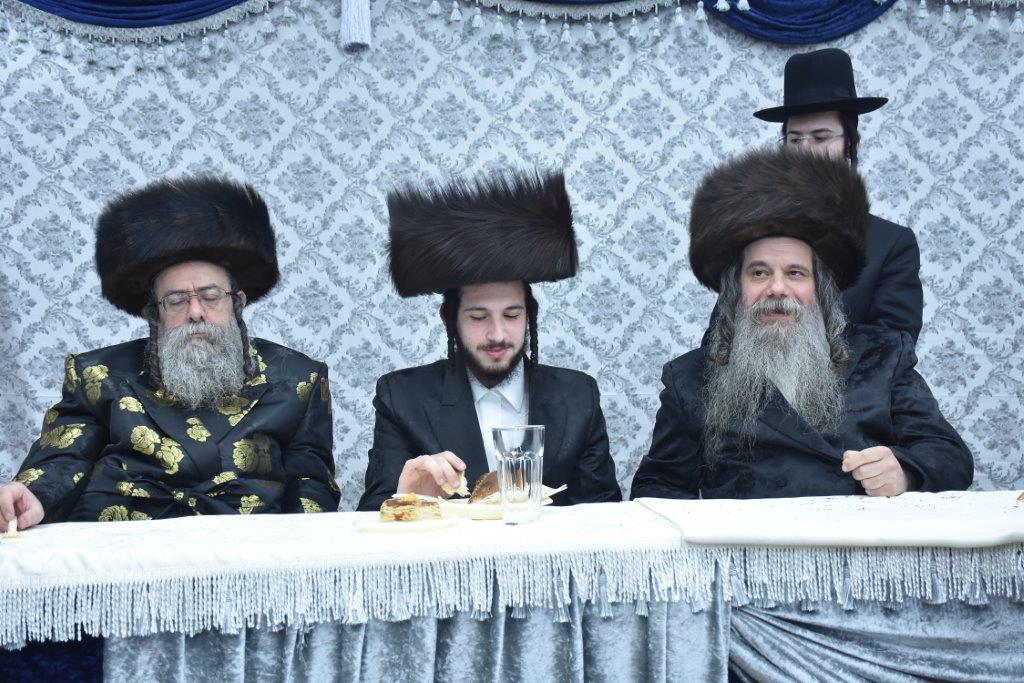 שבע ברכות בחצרות קוידינוב ולייפניק