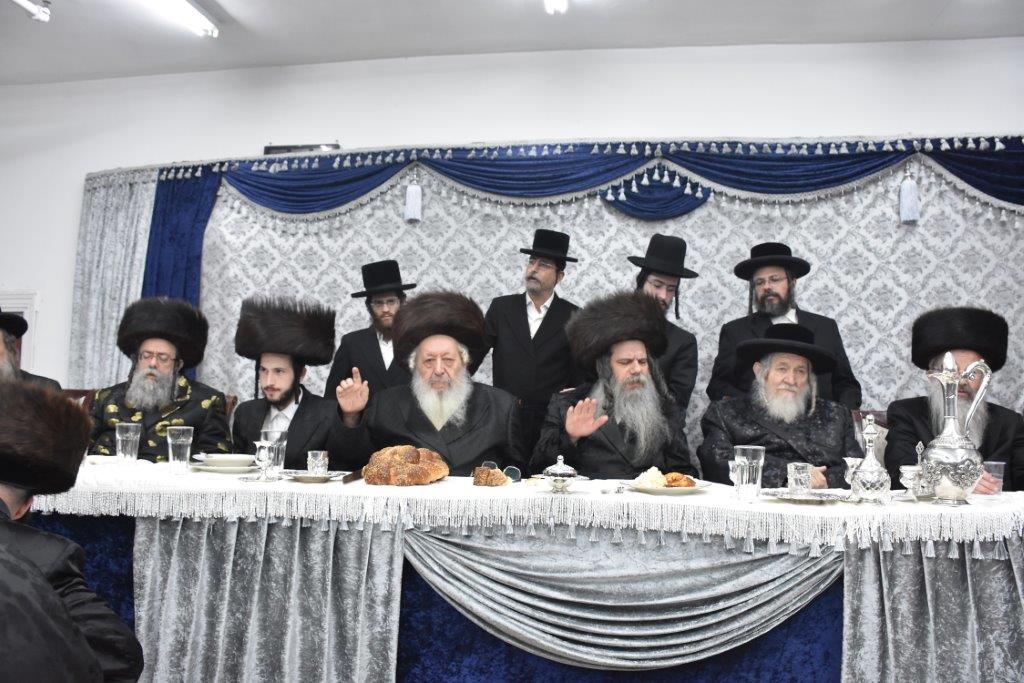 שבע ברכות בחצרות קוידינוב ולייפניק