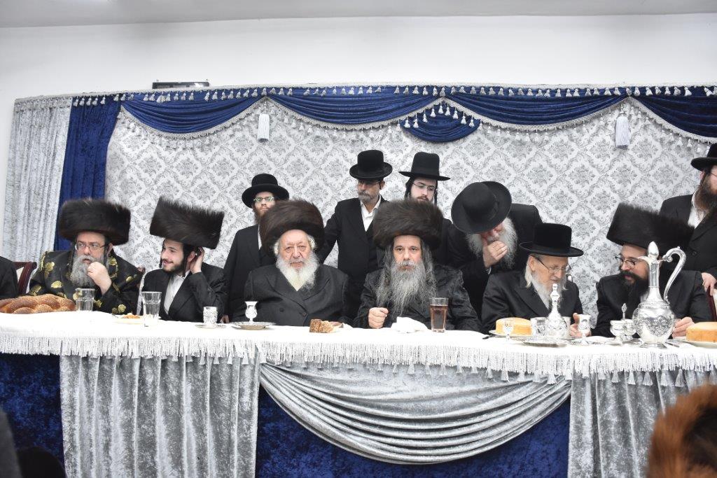 שבע ברכות בחצרות קוידינוב ולייפניק