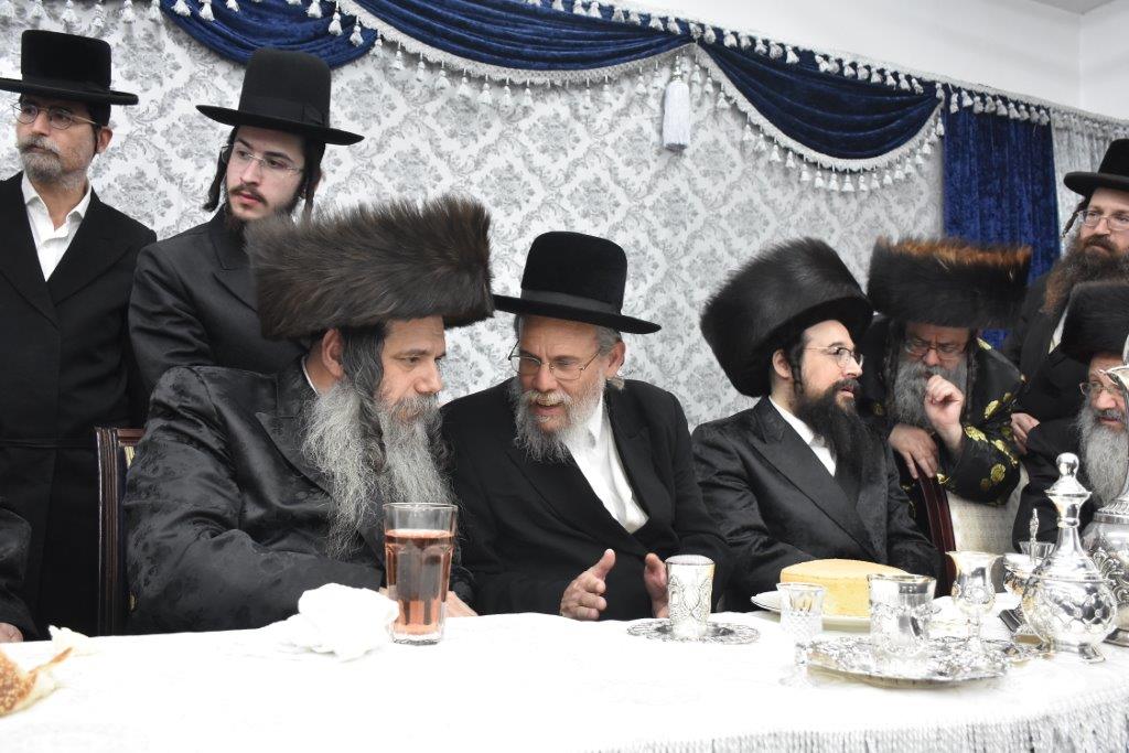 שבע ברכות בחצרות קוידינוב ולייפניק