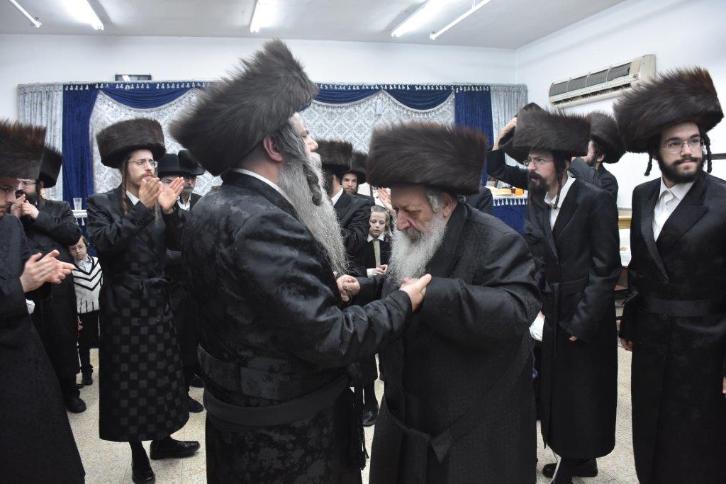 שבע ברכות בחצרות קוידינוב ולייפניק