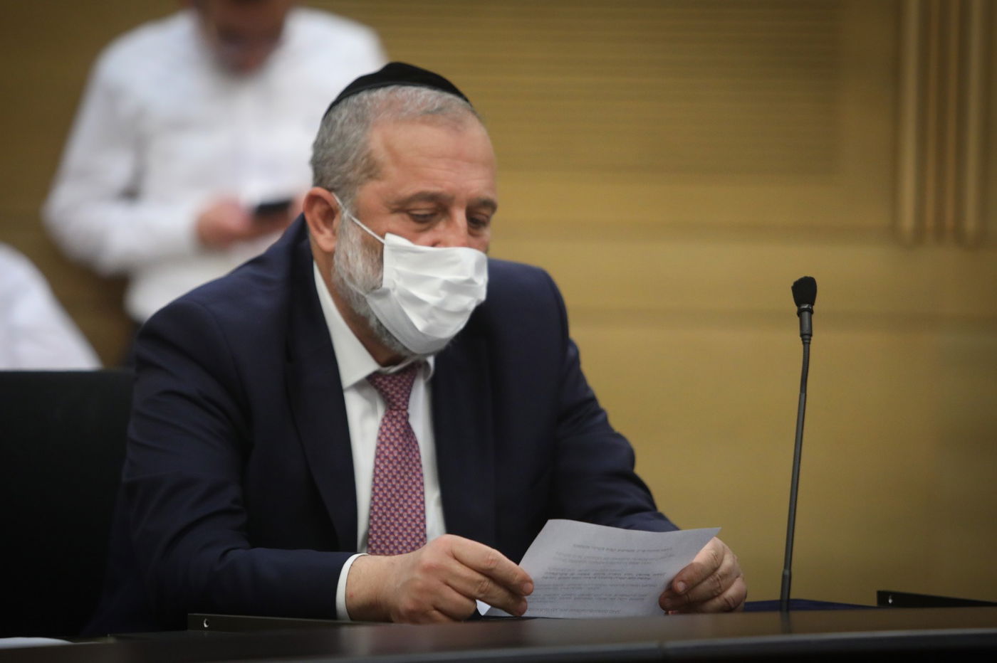 'נפתלי בנט - שם רשעים ירקב; תוריד את הכיפה שלך' • צפו